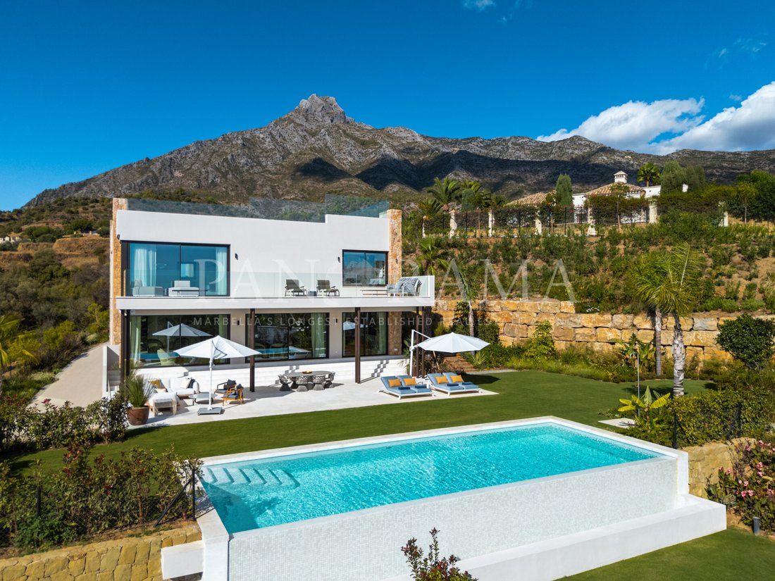 Villa in Marbella, Andalusia, Spain 1 - 16667612