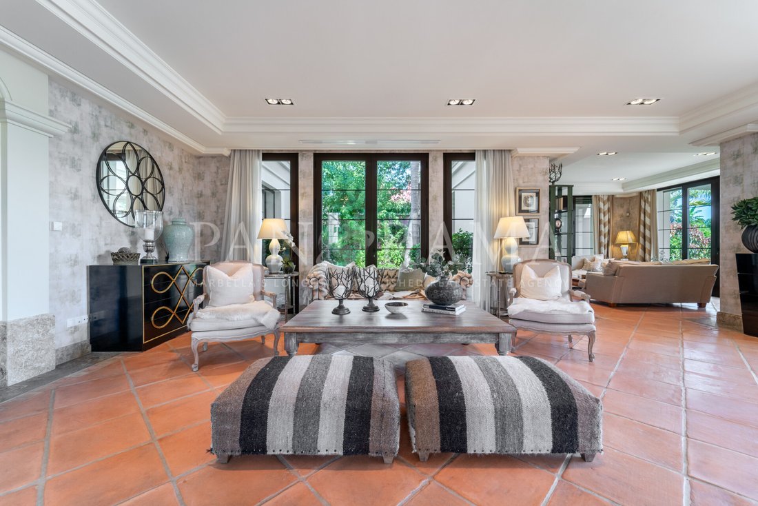 Villa in Guadalmina Baja, San Pedro de Alcantara, Spain 3 - 16372316
