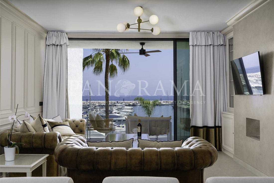 Apartment in Puerto Banus, Marbella, Spain 1 - 15745467