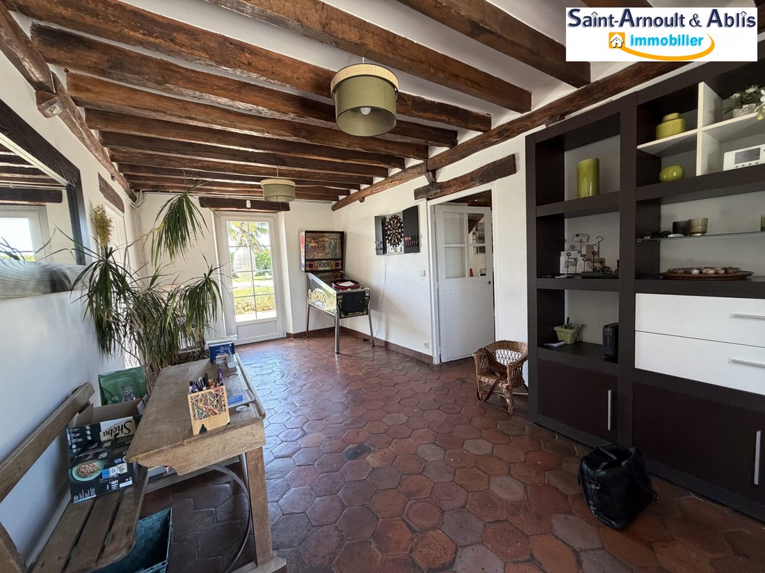 House in Saint-Martin-de-Brethencourt, Ile-de-France, France 5 - 18021930