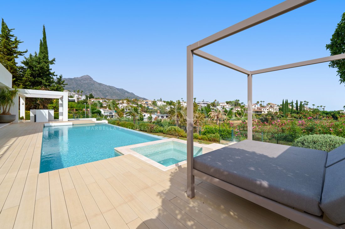 Villa in Nueva Andalucia, Marbella, Spain 3 - 16255417