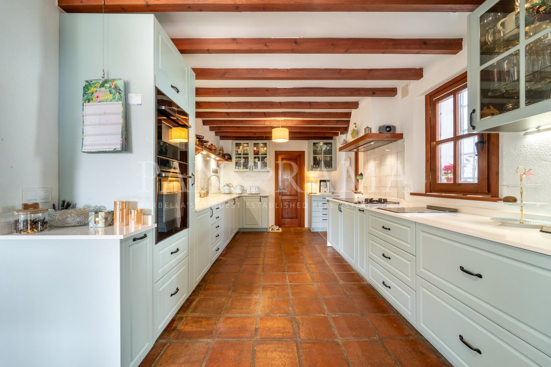 Villa in Elviria-Cabopino, Marbella, Spain 3 - 17479551