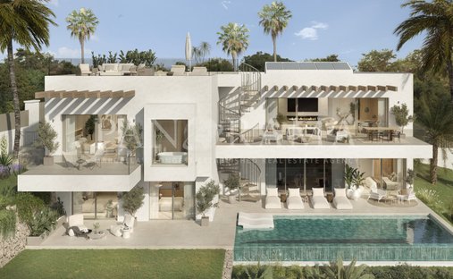Villa in El Paraíso, Benahavis, Spain 1