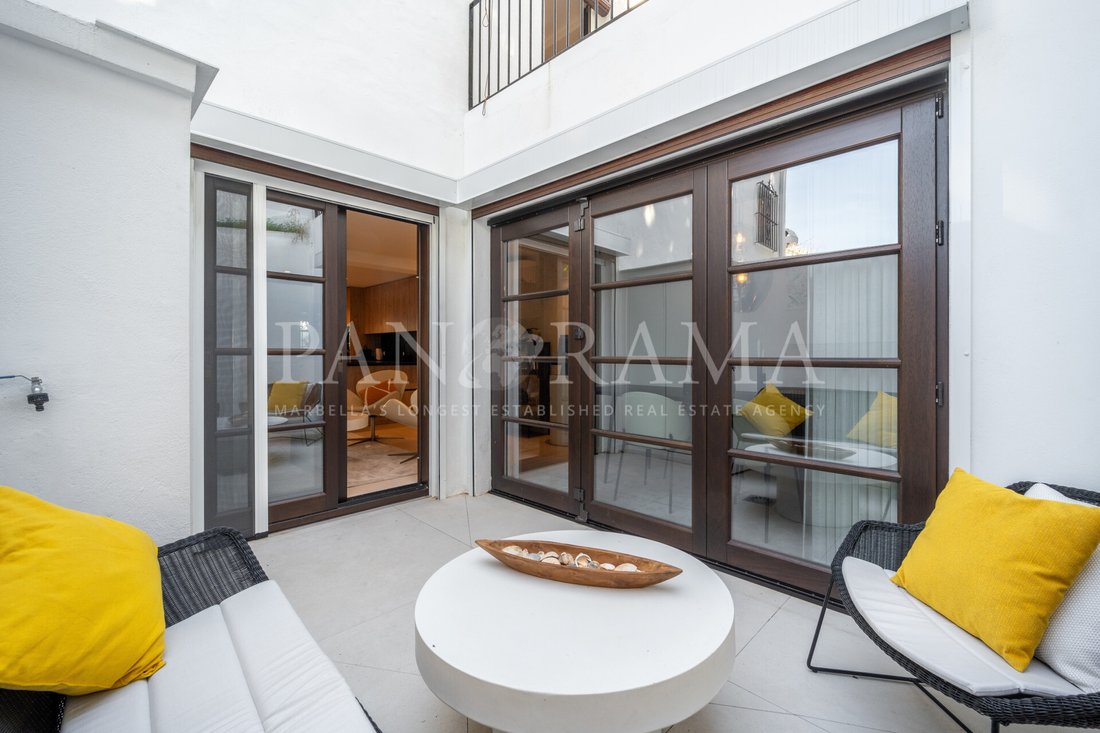 Townhouse in Marbella, Andalusia, Spain 4 - 16609305
