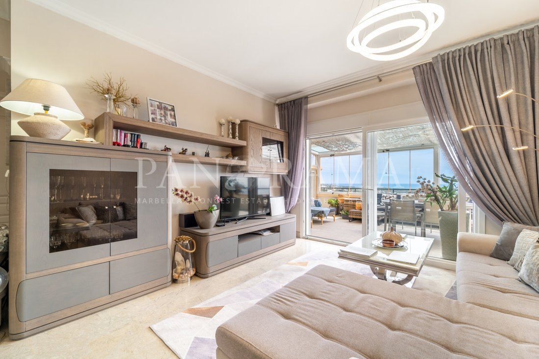 Apartment in Elviria-Cabopino, Marbella, Spain 2 - 17735683
