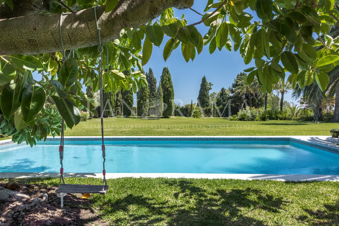Villa in La Quinta, Benahavis, Andalusia 3 - 15709966