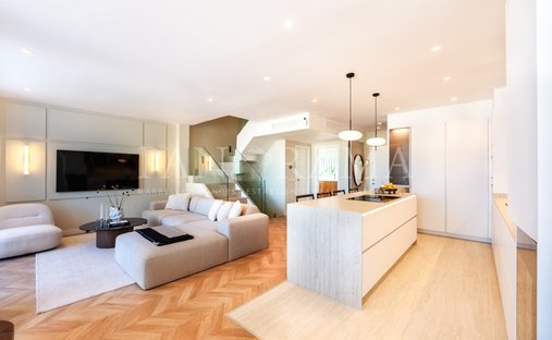 Townhouse in Marbella, Andalusia, Spain 1