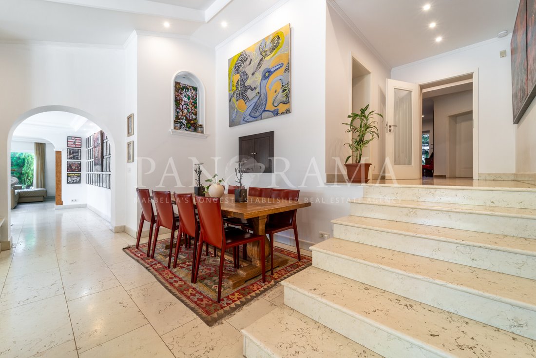 Villa in Marbella, Andalusia, Spain 5 - 16372248