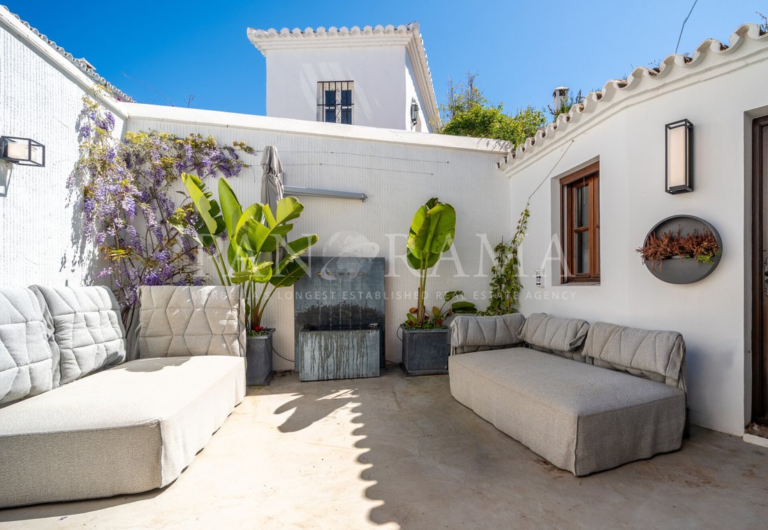 Townhouse in Marbella, Andalusia, Spain 2 - 17704790