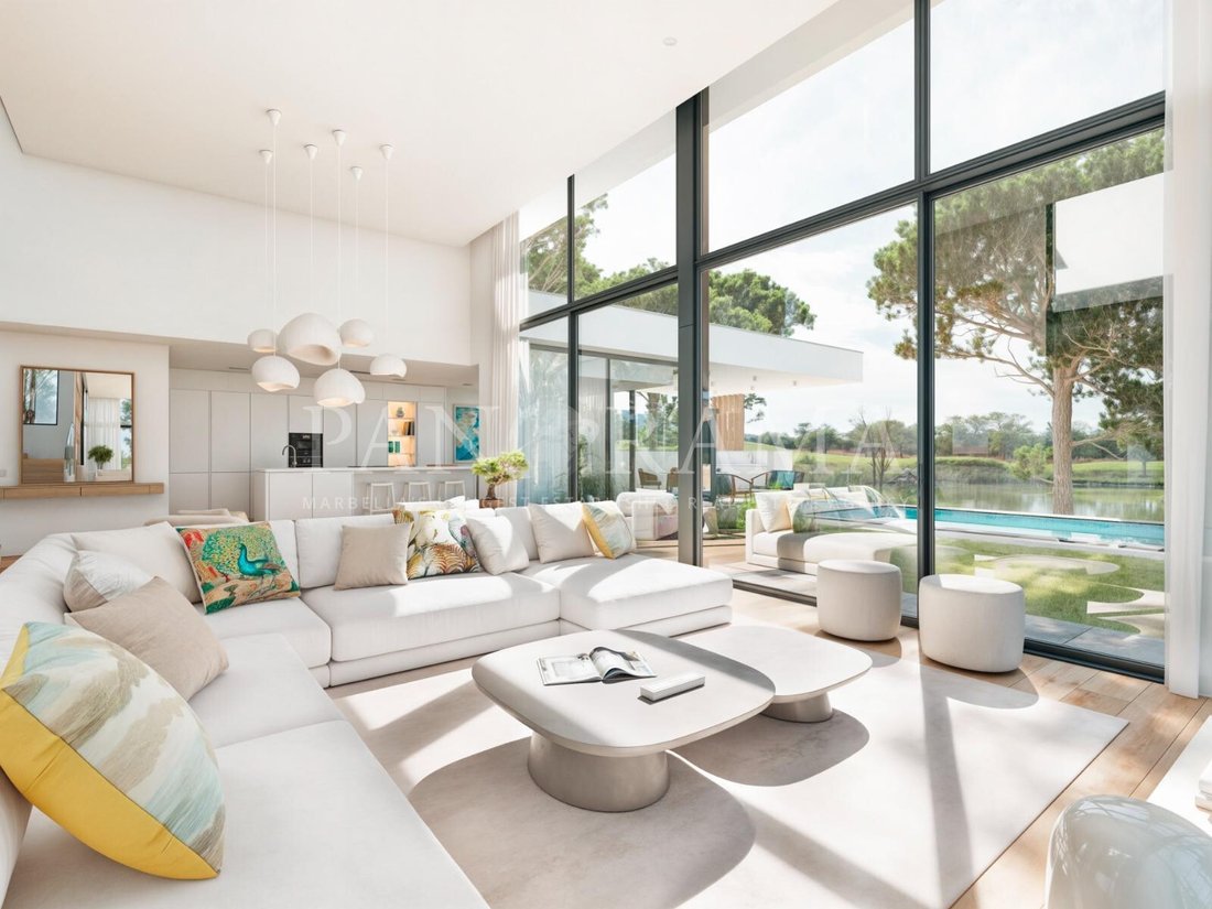 Villa in Estepona, Andalusia, Spain 2 - 16079542
