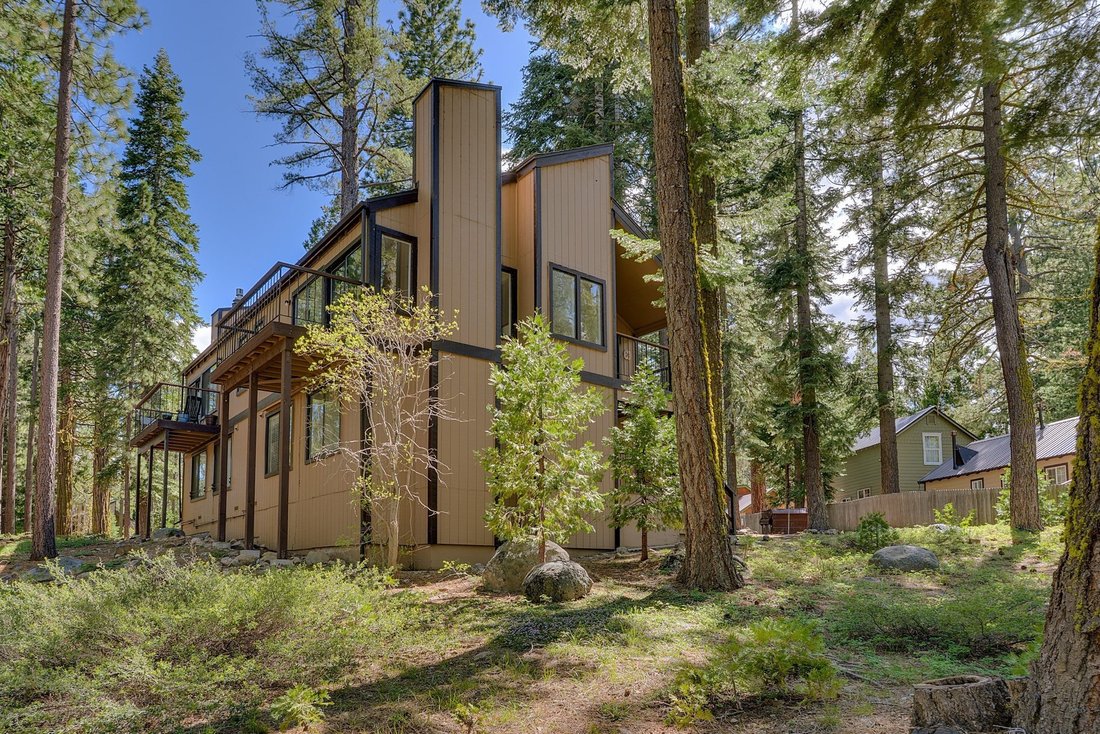 Condo in Tahoma, California, United States 1 - 18022064