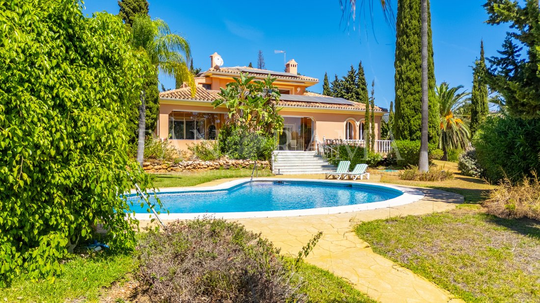 Villa in Elviria-Cabopino, Marbella, Spain 4 - 16183392