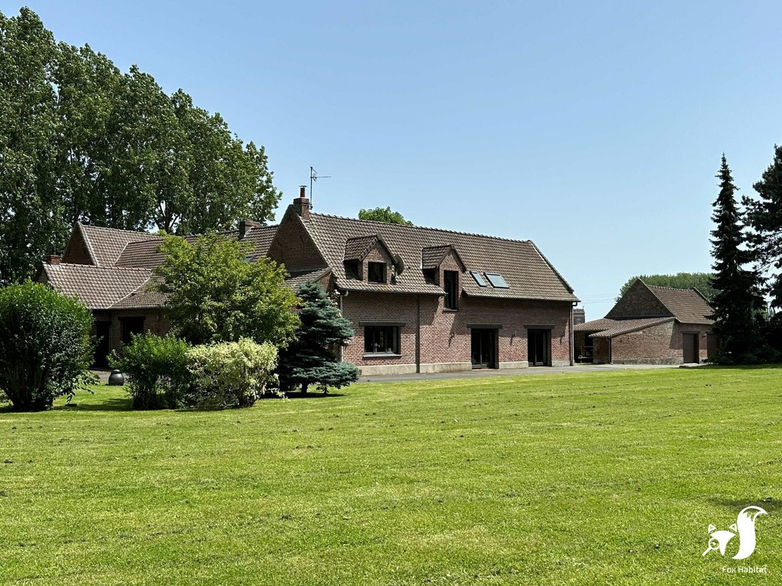 Farm Ranch in Nord, Nieppe, France 1 - 18021937