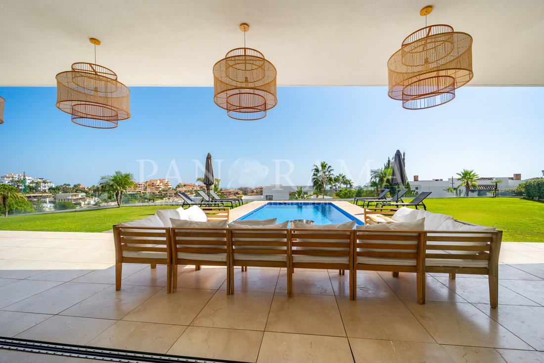 Villa in Benahavis, Andalusia, Spain 2 - 16479468