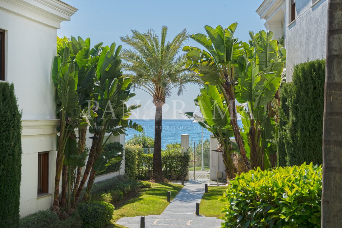 Apartment in Estepona, Andalusia, Spain 2 - 17873692