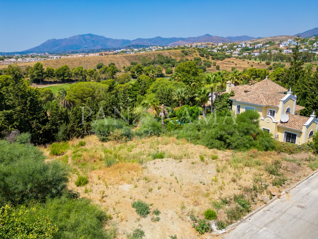 Land in Estepona, Andalusia, Spain 1 - 16115785