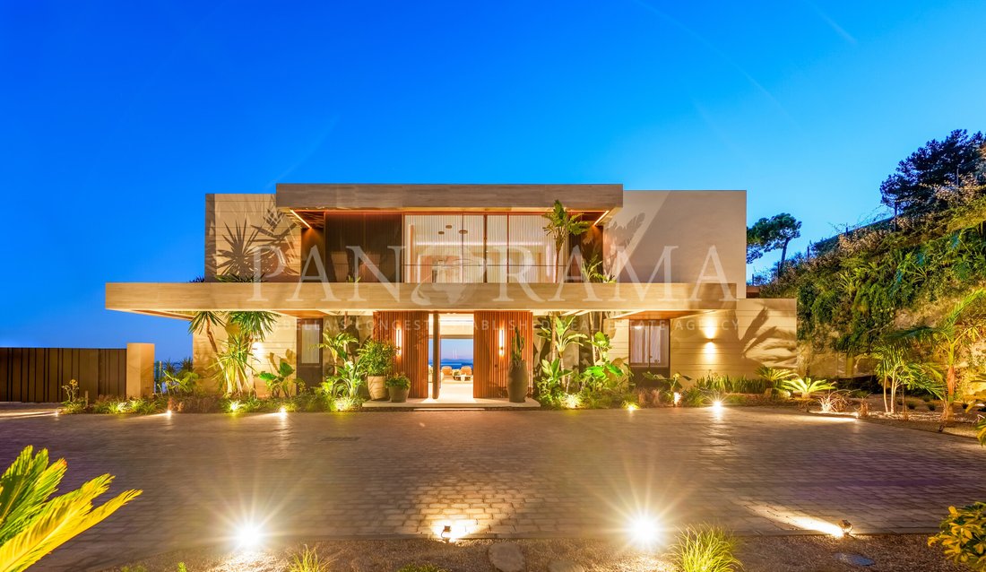 Villa in Benahavis, Andalusia, Spain 2 - 16916124