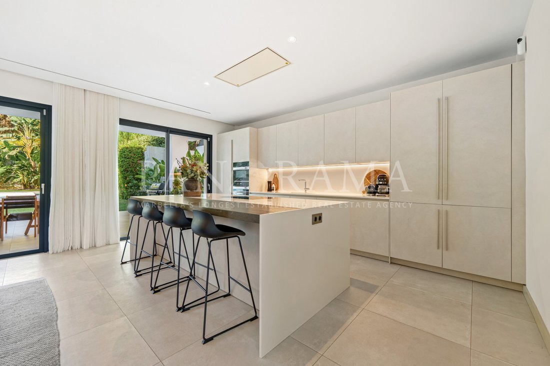 Villa in Nueva Andalucia, Marbella, Spain 5 - 16656565