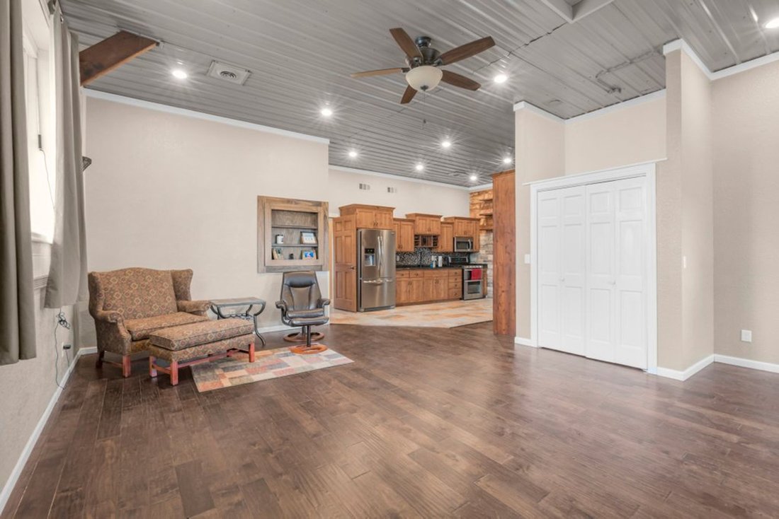 House in Austin, Minnesota, United States 4 - 18022076