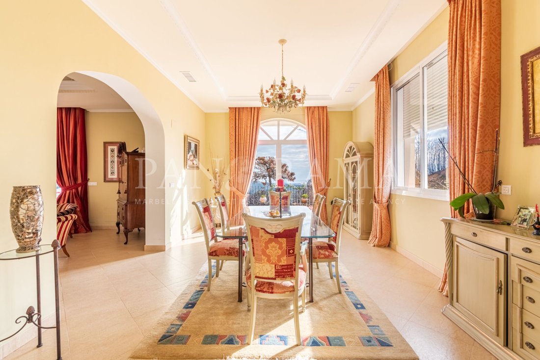 Villa in Estepona, Andalusia, Spain 3 - 15760458