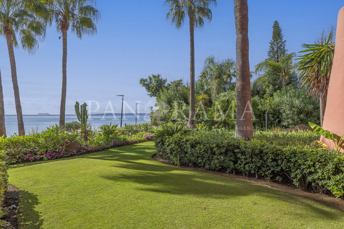 Apartment in Gualdalmansa, Estepona, Andalusia 3 - 17520706