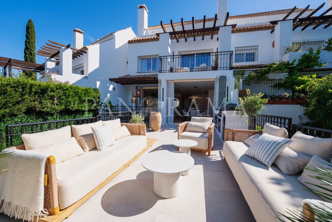 Townhouse in Marbella, Andalusia, Spain 4 - 15997443