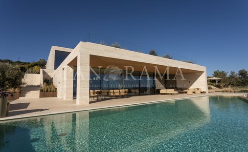 Villa in Sotogrande, San Roque, Andalusia 1