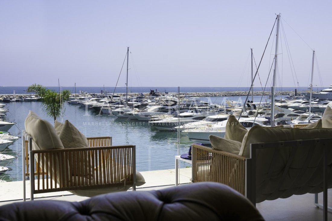 Apartment in Puerto Banus, Marbella, Spain 4 - 15745467
