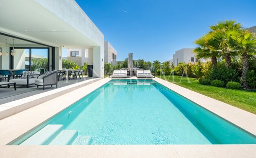 Villa a Río Real, Marbella, Andalusia 1