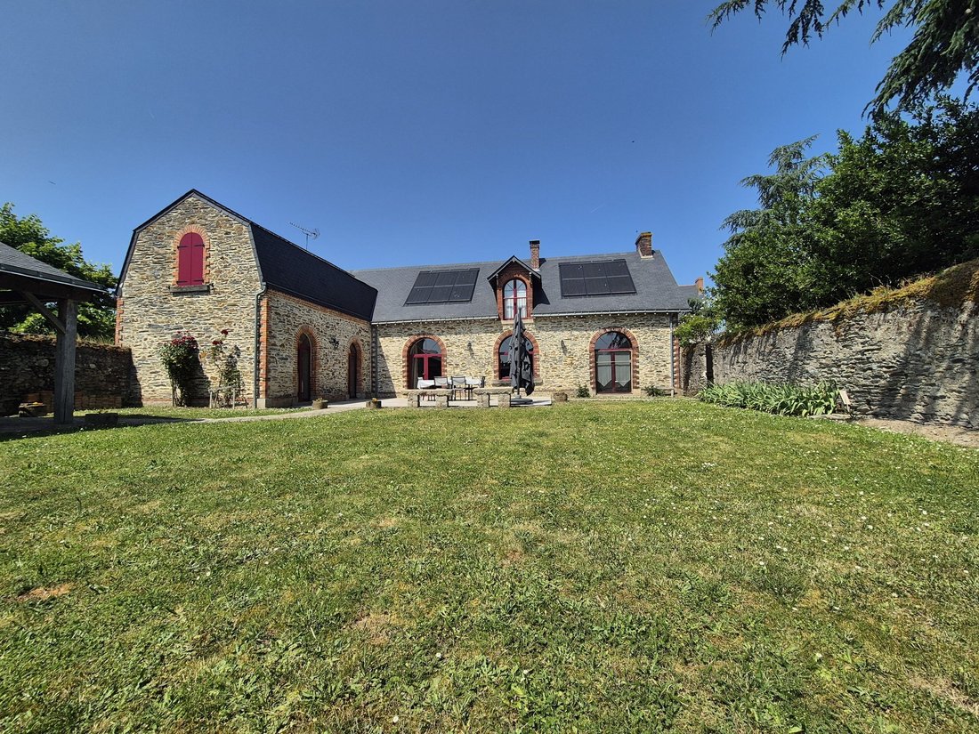House in Cande, Pays de la Loire, France 1 - 18021978