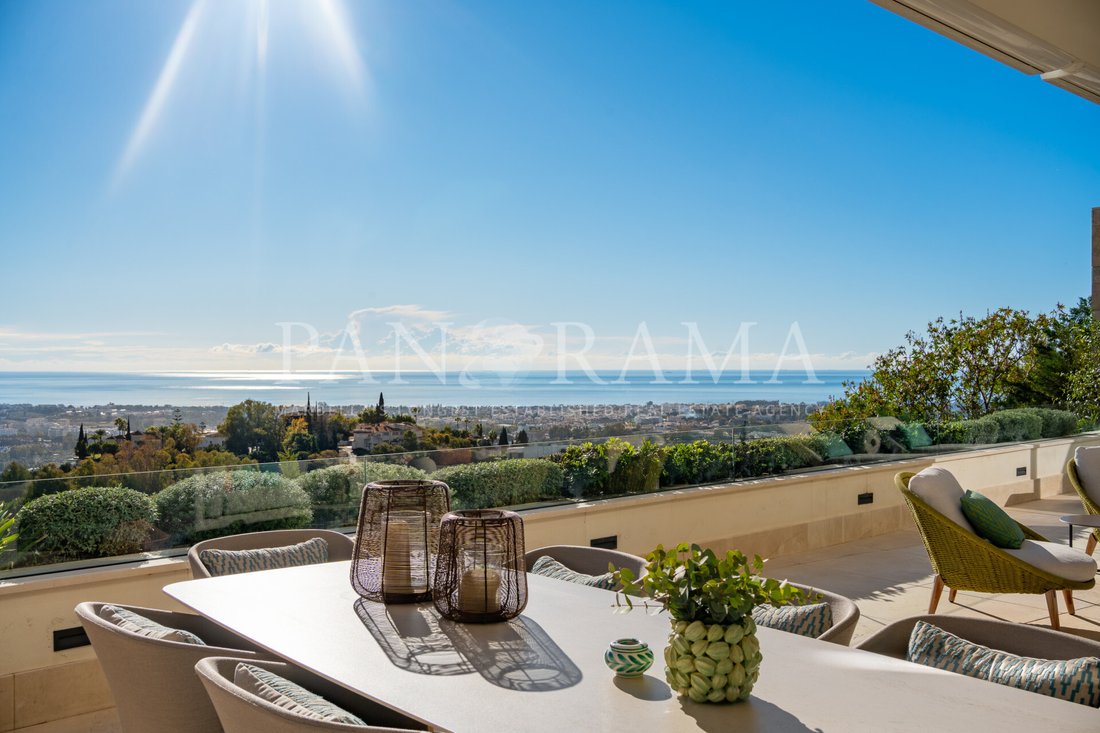 Apartment in La Quinta, Benahavis, Andalusia 1 - 16810654