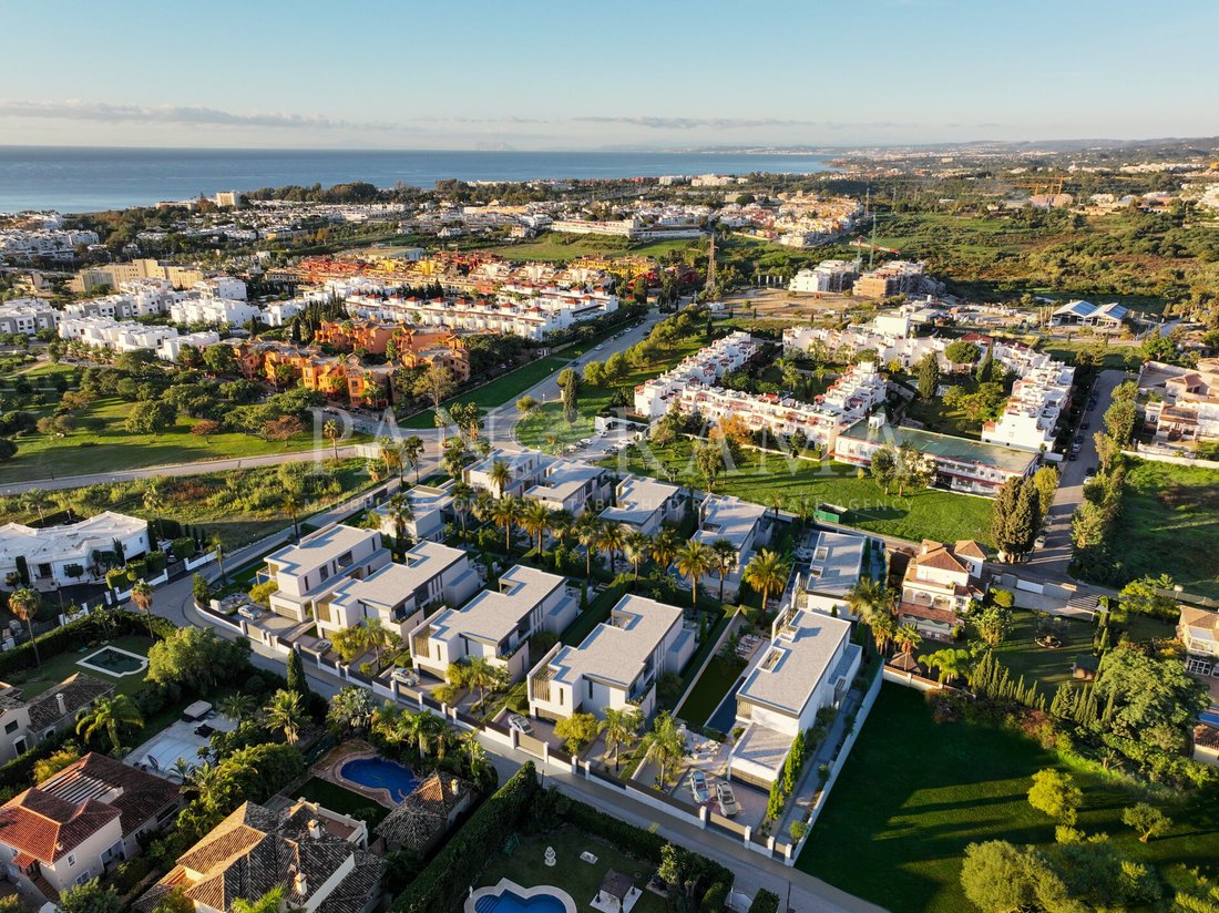 Villa in Bel-Air, Estepona, Andalusia 2 - 16785131