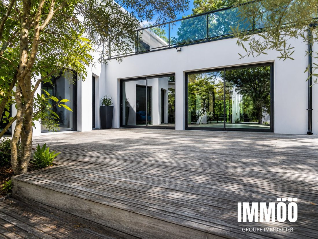 House in Bois-Guillaume, Normandy, France 3 - 18021988