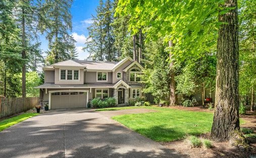 House in Lake Oswego, Oregon, United States 1