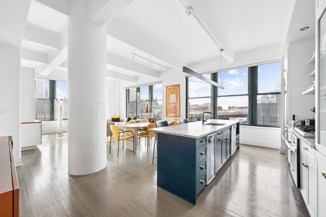 Condo in New York, New York, United States 1 - 18021866
