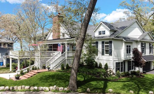 House in Beverly Shores, Indiana, United States 1
