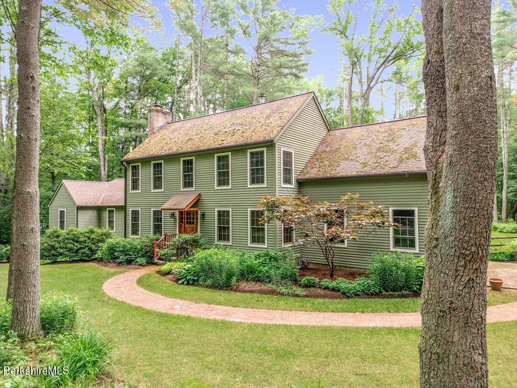 House in Great Barrington, Massachusetts, United States 1 - 18022043