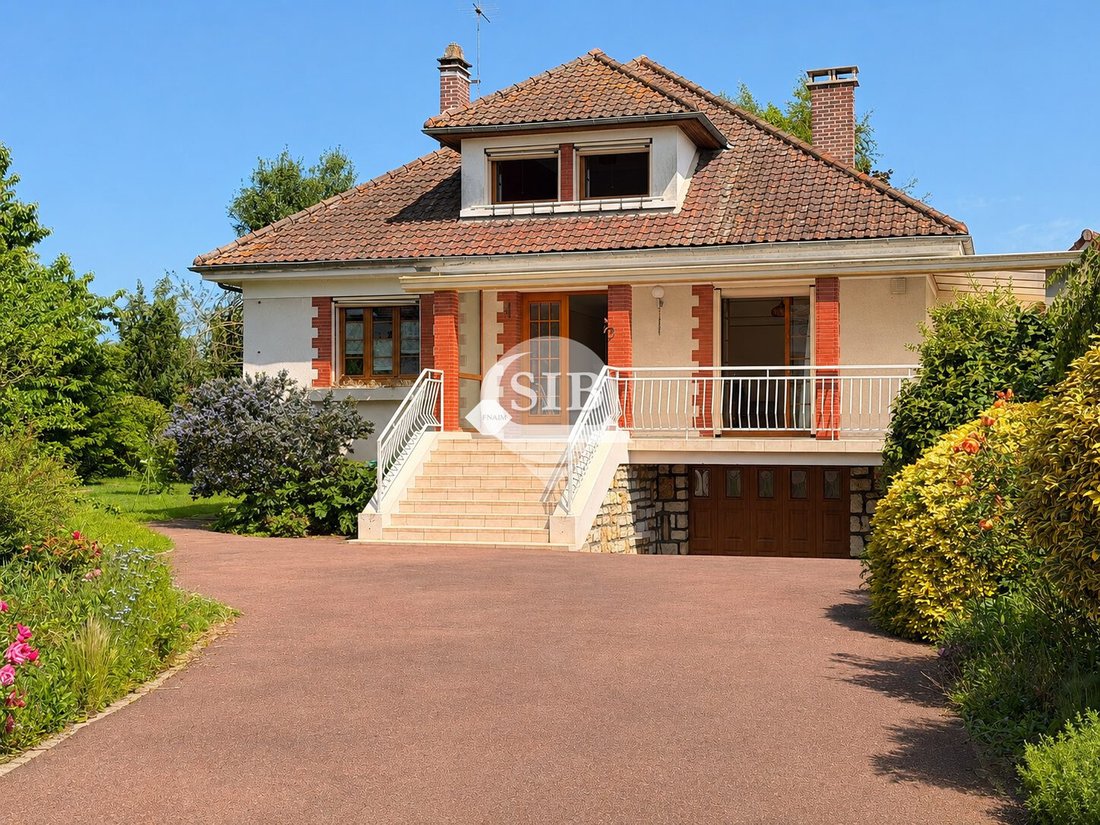 House in Avrainville, Ile-de-France, France 1 - 18022011