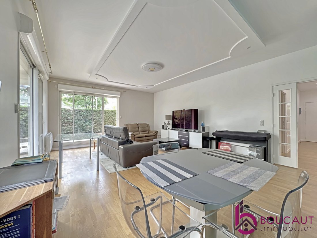 Apartment in Wallon, Le Plessis-Robinson, France 3 - 18021899