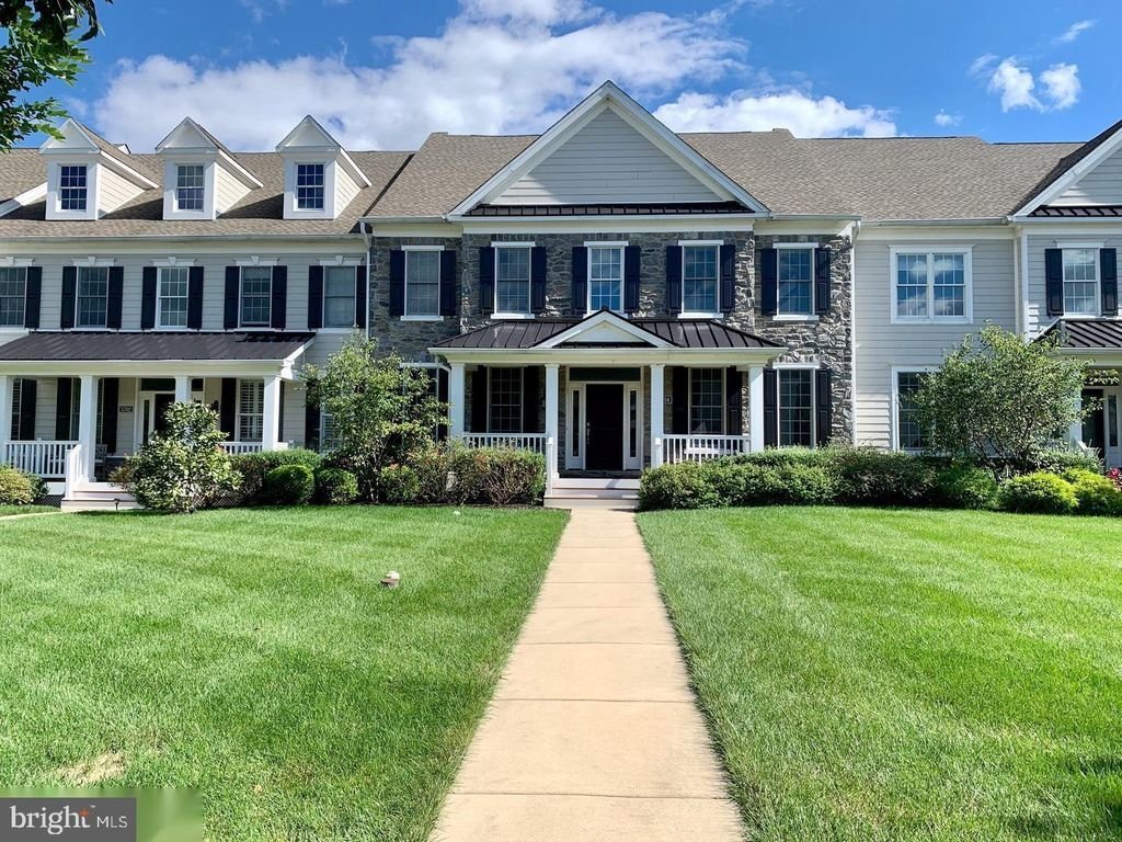 House in Newtown Square, Pennsylvania, United States 1 - 18021837