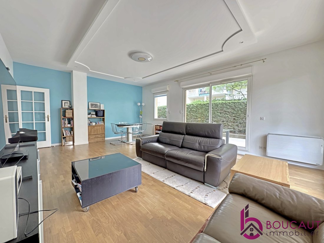 Apartment in Wallon, Le Plessis-Robinson, France 2 - 18021899