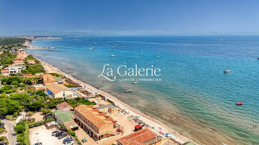 Apartment in Hyeres, Provence-Alpes-Côte d'Azur, France 1 - 17709821