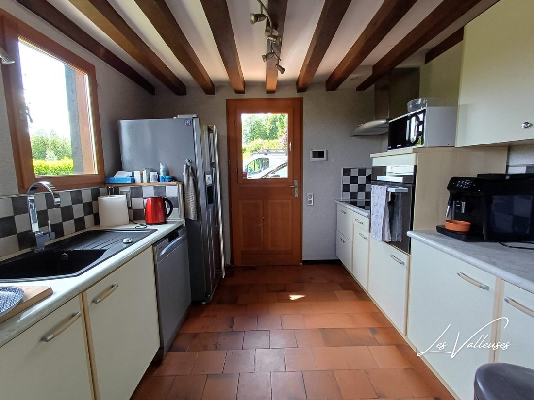 House in Le Bec-Thomas, Normandy, France 4 - 18022013