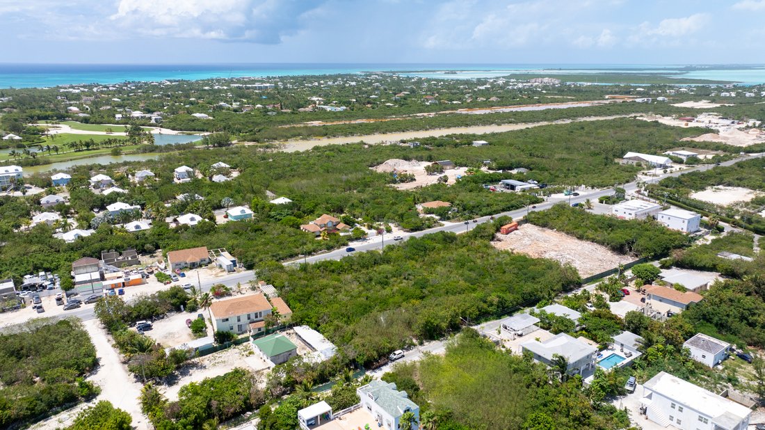 Land in Long Bay Hills, Caicos Islands, Turks and Caicos Islands 5 - 18022068