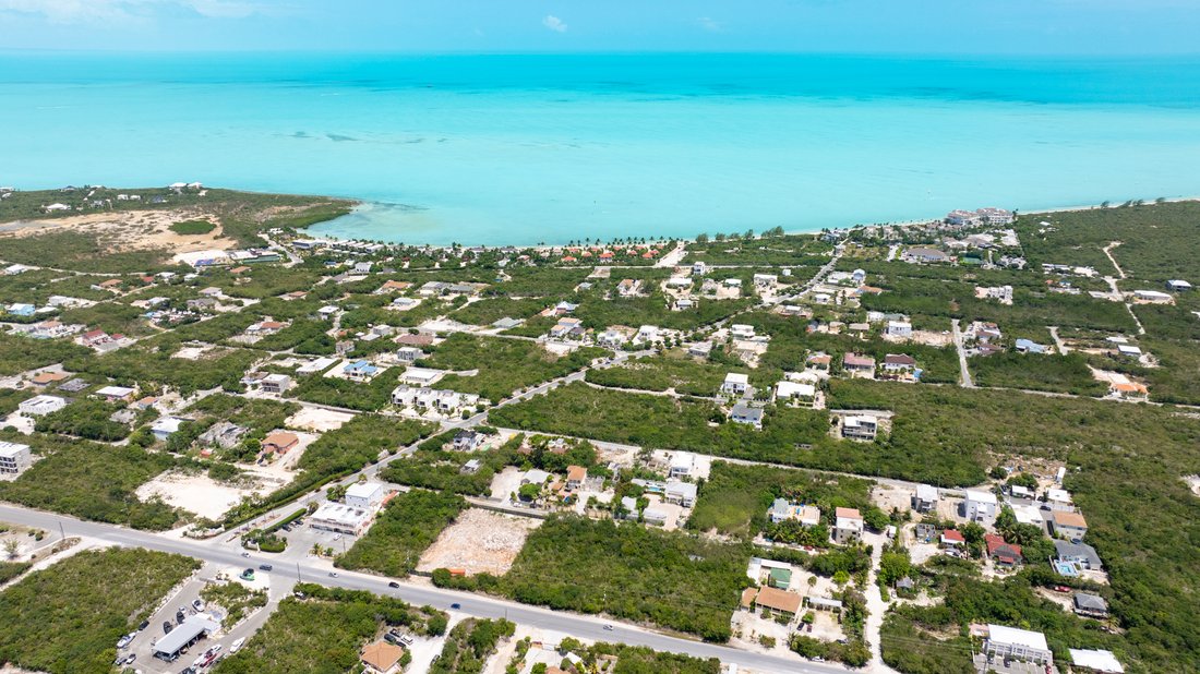 Land in Long Bay Hills, Caicos Islands, Turks and Caicos Islands 2 - 18022068