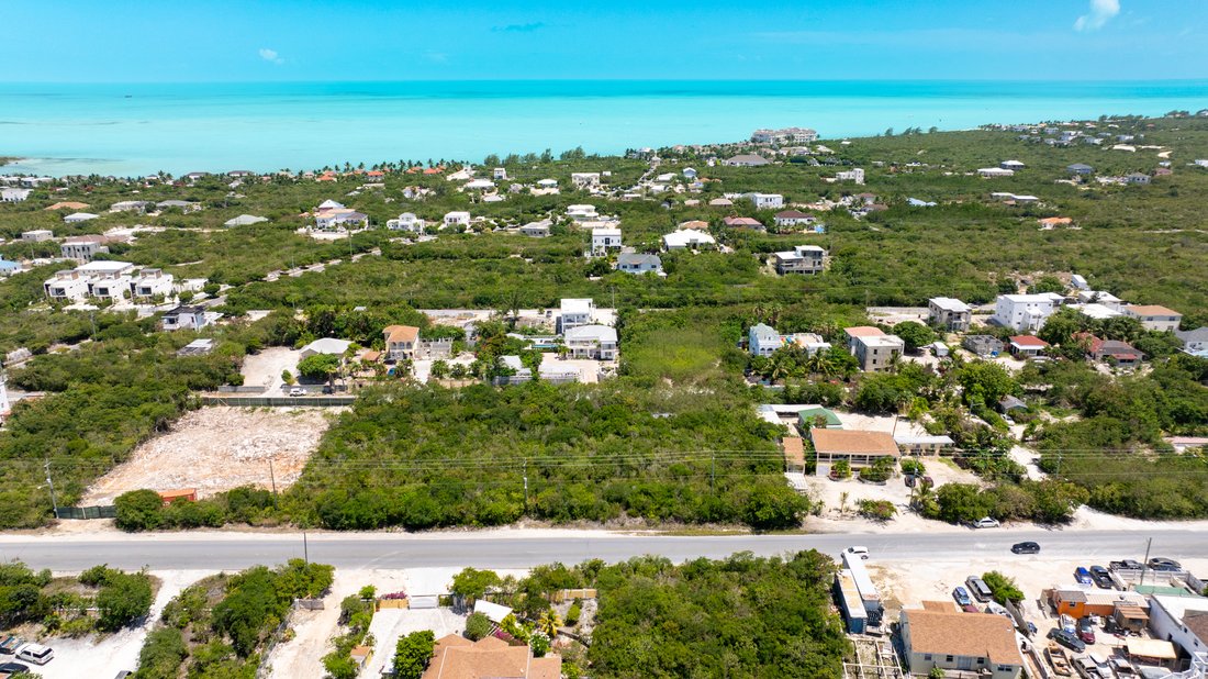 Land in Long Bay Hills, Caicos Islands, Turks and Caicos Islands 1 - 18022068