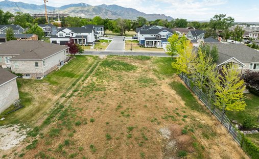 Land in West Valley City, Utah, United States 1