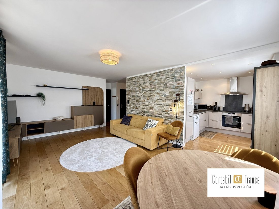 Apartment in Gare, Annecy, France 3 - 18021999