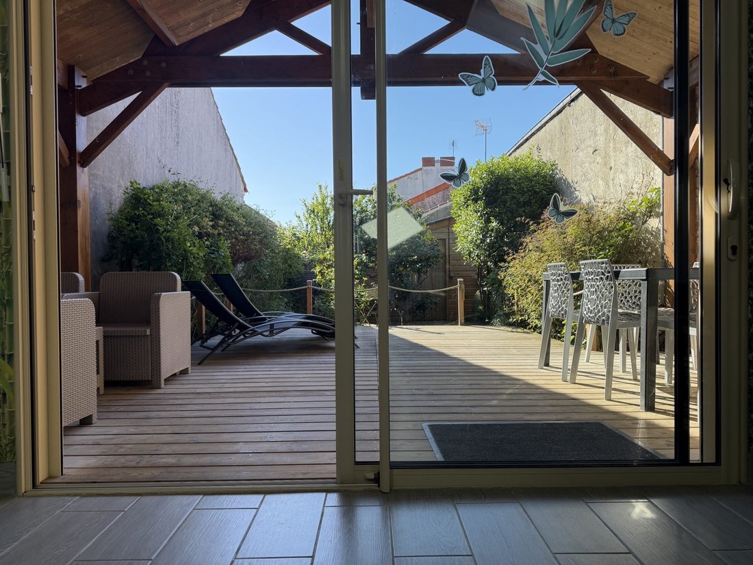House in Port Neuf, La Rochelle, France 3 - 18021997