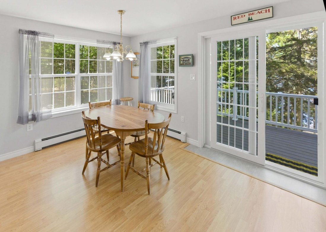 House in Calais, Maine, United States 5 - 18022152